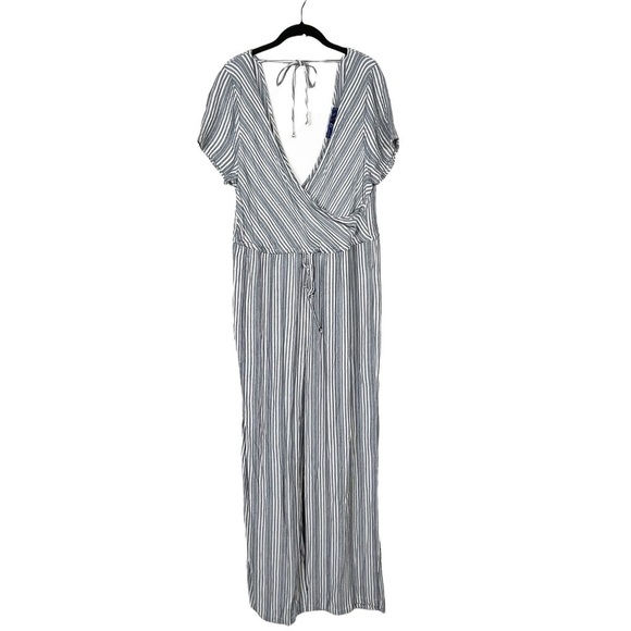 Francesca's Blue Rain Briar Tie Waist Striped Wrap Short Sleeve Jumpsuit Size XL - Picture 1 of 11